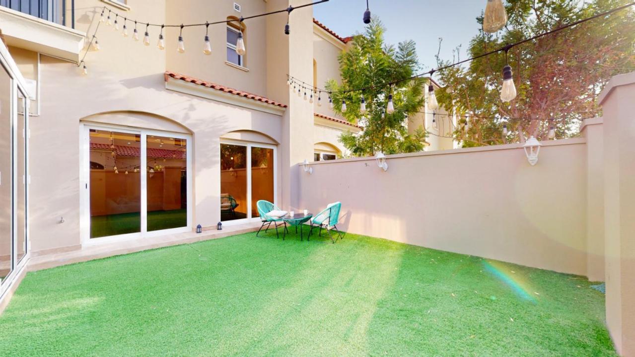 Bella Casa At Serena - Peaceful Three Bed Villa Dubai Exterior foto